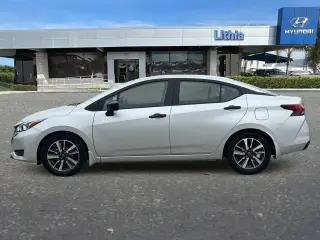 Nissan Versa 2024 S 4dr Sedan CVT