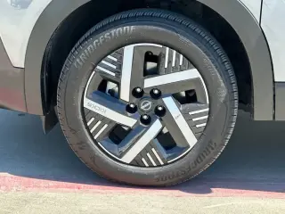 Nissan Kicks 2025 SV 4dr Crossover