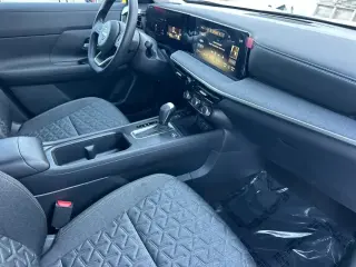 Nissan Kicks 2025 SV 4dr Crossover