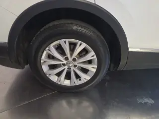 Volkswagen Tiguan 2018 2.0T SE 4dr SUV