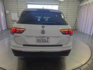 Volkswagen Tiguan 2018 2.0T SE 4dr SUV