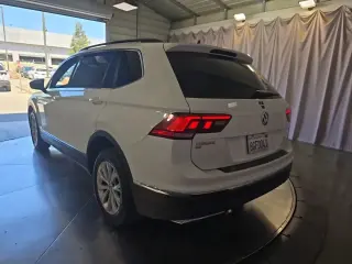 Volkswagen Tiguan 2018 2.0T SE 4dr SUV