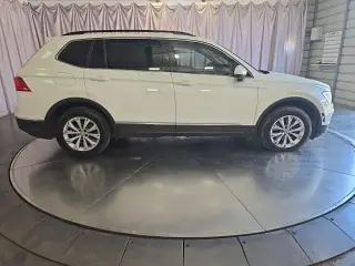 Volkswagen Tiguan 2018 2.0T SE 4dr SUV