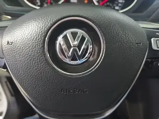 Volkswagen Tiguan 2018 2.0T SE 4dr SUV