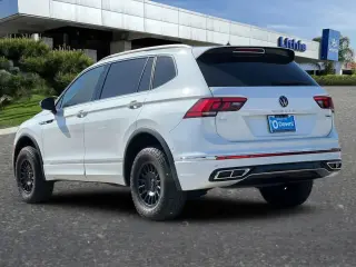 Volkswagen Tiguan 2024 AWD SEL R-Line 4Motion 4dr SUV