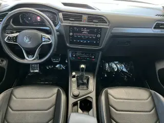 Volkswagen Tiguan 2024 AWD SEL R-Line 4Motion 4dr SUV