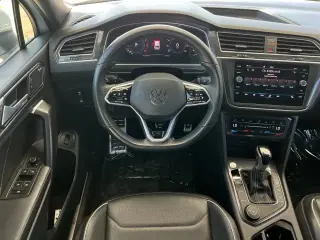 Volkswagen Tiguan 2024 AWD SEL R-Line 4Motion 4dr SUV