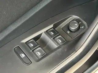 Volkswagen Jetta 2019 S 4dr Sedan 8A