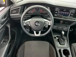 Volkswagen Jetta 2019 S 4dr Sedan 8A
