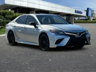 Toyota Camry 2018 SE 4dr Sedan