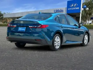Toyota Camry 2025 LE 4dr Sedan