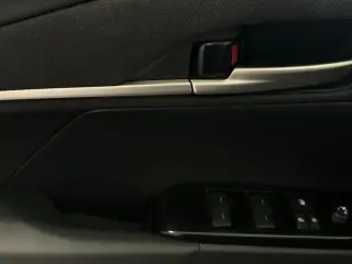 Toyota Camry 2025 LE 4dr Sedan