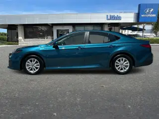 Toyota Camry 2025 LE 4dr Sedan