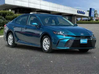 Toyota Camry 2025 LE 4dr Sedan