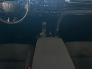 Toyota Camry 2025 LE 4dr Sedan