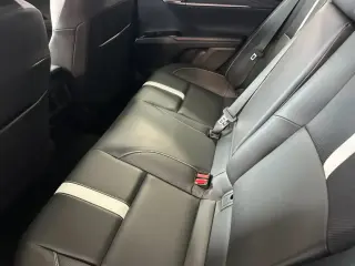 Toyota Camry 2026 SE 4dr Sedan