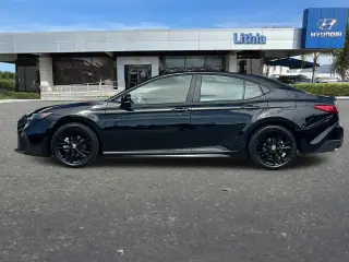 Toyota Camry 2026 SE 4dr Sedan