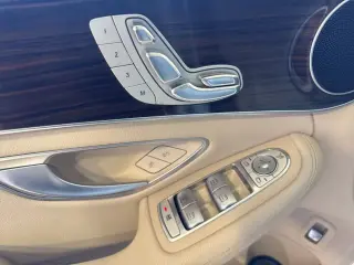 Mercedes-Benz C-Class 2017 C 300 4dr Sedan