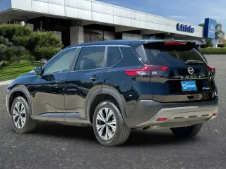 Nissan Rogue 2022 AWD SV 4dr Crossover