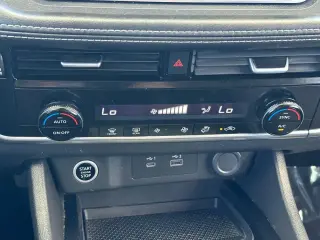 Nissan Rogue 2022 AWD SV 4dr Crossover