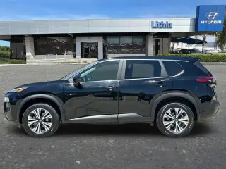 Nissan Rogue 2022 AWD SV 4dr Crossover