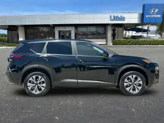 Nissan Rogue 2022 AWD SV 4dr Crossover