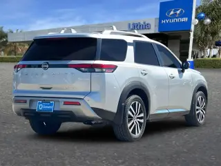 Nissan Pathfinder 2023 Platinum 4dr SUV