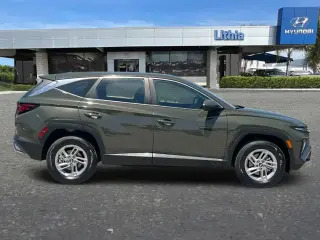 Hyundai TUCSON 2025 AWD SE 4dr SUV