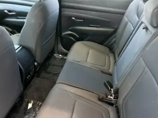 Hyundai TUCSON 2025 AWD SE 4dr SUV