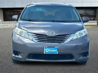 Toyota Sienna 2015 LE 7-Passenger Auto Access Seat 4dr Mini-Van