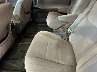 Toyota Sienna 2015 LE 7-Passenger Auto Access Seat 4dr Mini-Van