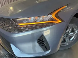 Kia K5 2022 LXS 4dr Sedan