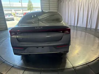 Kia K5 2022 LXS 4dr Sedan