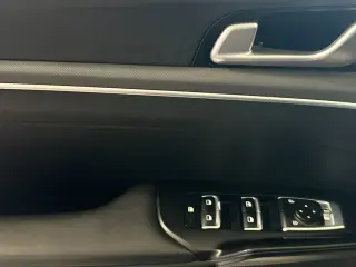 Kia K5 2022 LXS 4dr Sedan