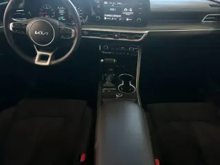 Kia K5 2022 LXS 4dr Sedan