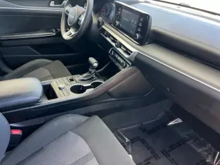 Kia K5 2022 LXS 4dr Sedan