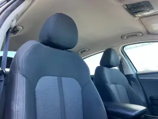 Kia K5 2022 LXS 4dr Sedan
