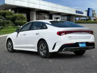 Kia K5 2022 LXS 4dr Sedan