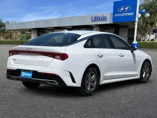 Kia K5 2022 LXS 4dr Sedan