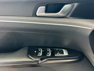 Kia K5 2022 LXS 4dr Sedan