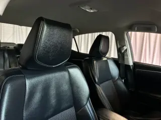 Toyota Corolla 2016 S 4dr Sedan