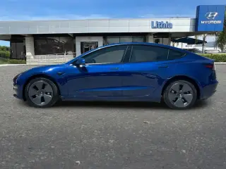 Tesla Model 3 2022 4dr Sedan