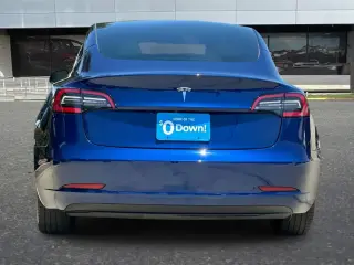Tesla Model 3 2022 4dr Sedan