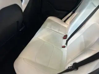 Tesla Model 3 2022 4dr Sedan
