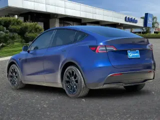 Tesla Model Y 2023 AWD Long Range 4dr Crossover