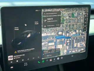Tesla Model Y 2023 AWD Long Range 4dr Crossover