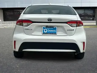 Toyota Corolla Hybrid 2022 LE 4dr Sedan