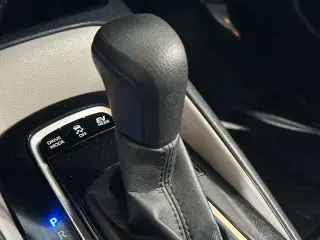 Toyota Corolla Hybrid 2022 LE 4dr Sedan