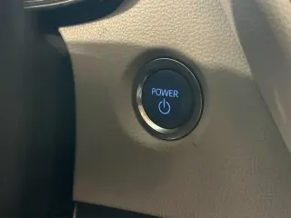 Toyota Corolla Hybrid 2022 LE 4dr Sedan