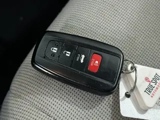 Toyota Corolla Hybrid 2022 LE 4dr Sedan